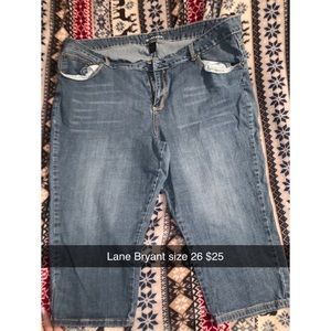 Never worn Lane Bryant crop jeans